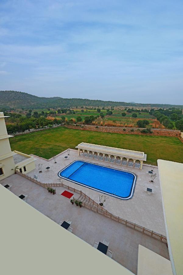 The Jai Bagh Palace Jaipur Exterior photo