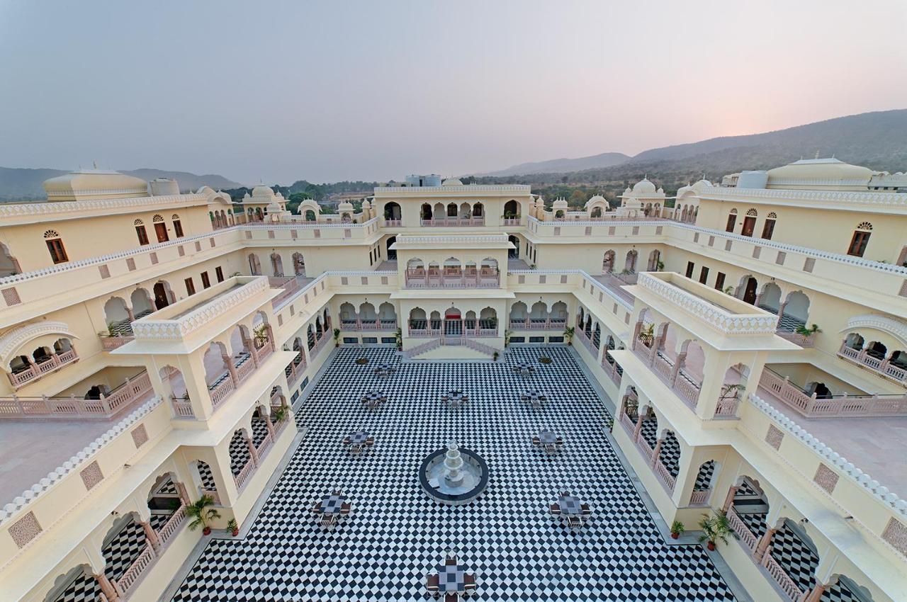 The Jai Bagh Palace Jaipur Exterior photo